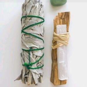 Spiritual Santa Sage Kit